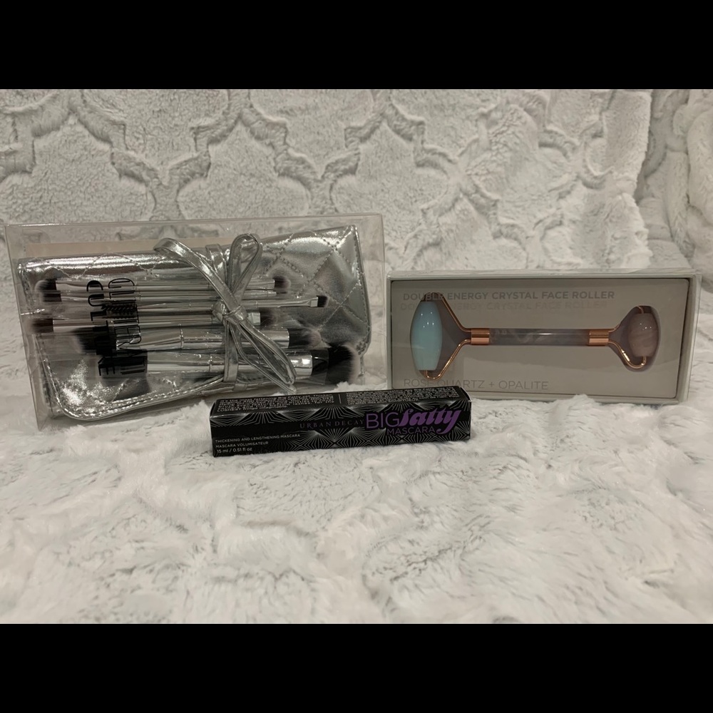 Brand new makeup brush bundle